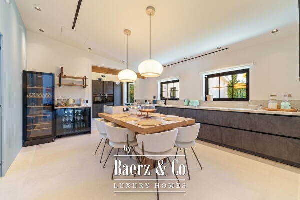 photo 68 Villa - Puerto Banus - Marbella - Ref: 8730