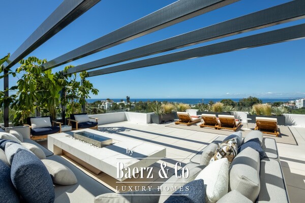 photo 1 Villa - Marbella East - Ref: 8731