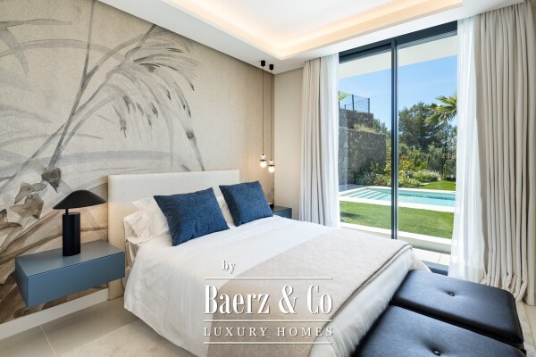 photo 15 Villa - Marbella East - Ref: 8731