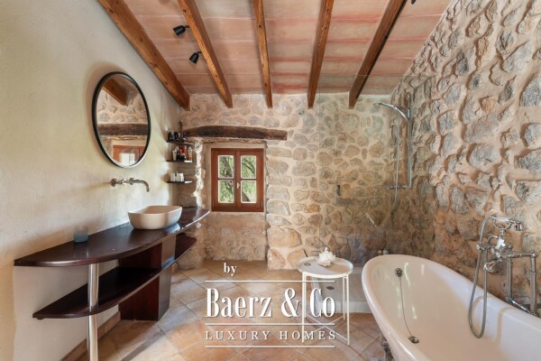 photo 9 Rustic finca with character, open views and pool