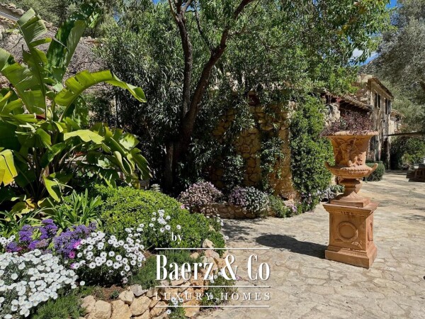 photo 23 Rustic finca with character, open views and pool