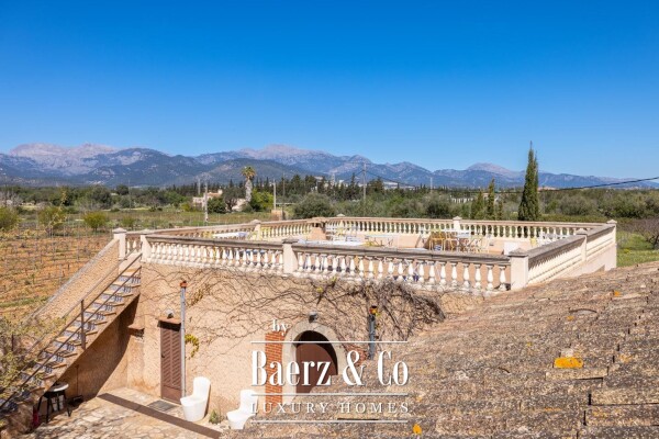 photo 4 Wine estate with holiday rental licence in Binissalem