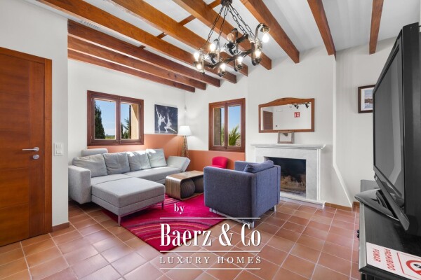 photo 8 Wine estate with holiday rental licence in Binissalem