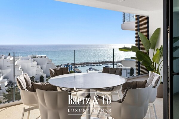 photo 5 Luxury Apartment with Sea Views in Portals Nous
