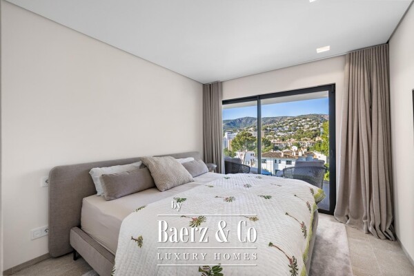photo 13 Luxury Apartment with Sea Views in Portals Nous