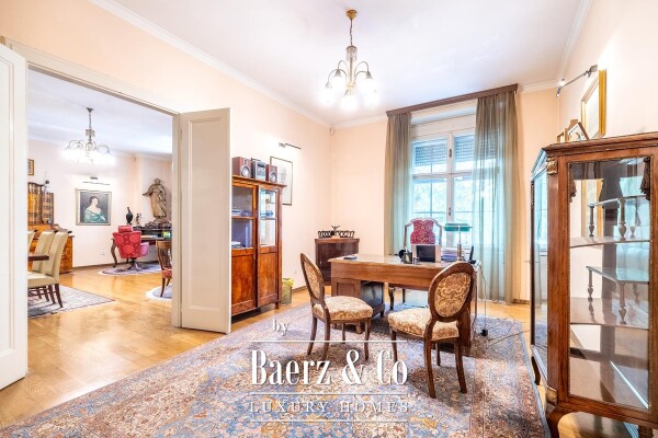 photo 1 Lenuci Horseshoe | Prestigious 180 m² Residence in a Historic Landmark Building