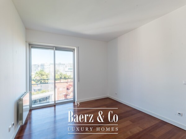 photo 21 T3 with view and garage in Amoreiras!