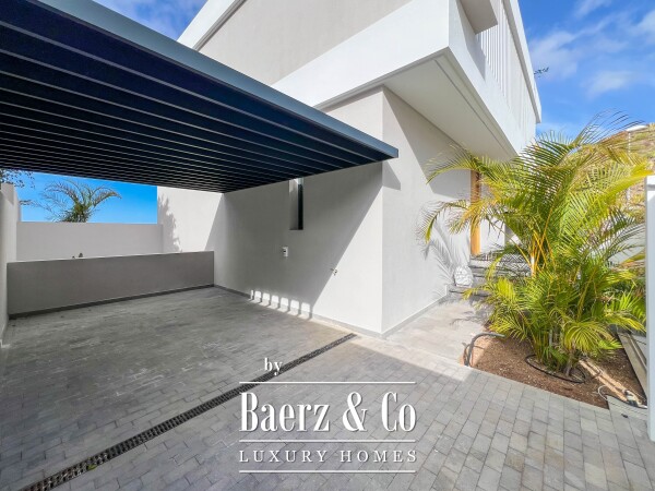 photo 16 Exclusive contemporary villa with breathtaking views