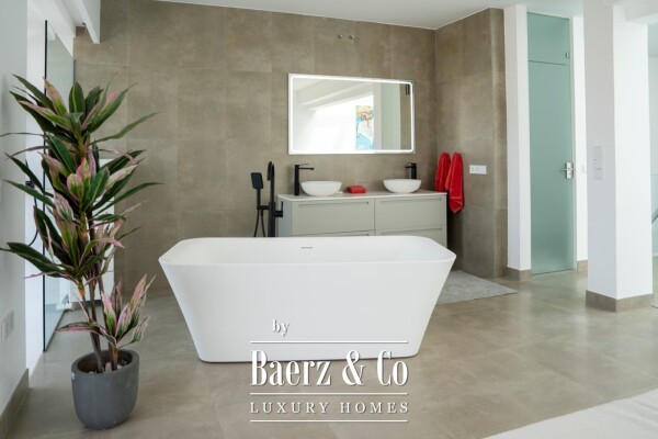 photo 24 Luxury penthouse duplex in La Caleta, Tenerife