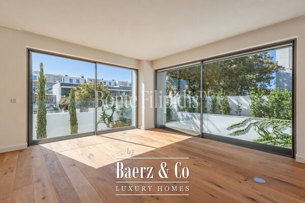 photo 1 Beautiful luxury home in Cascais e Estoril, Cascais