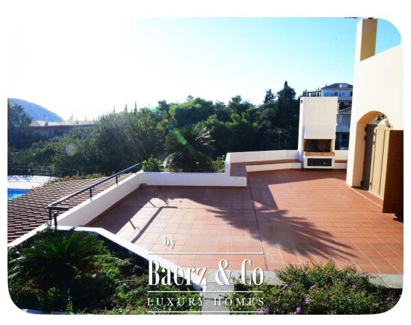photo 6 Anavyssos | Sea-View Villa with 200 m² Pool on 4,000 m²