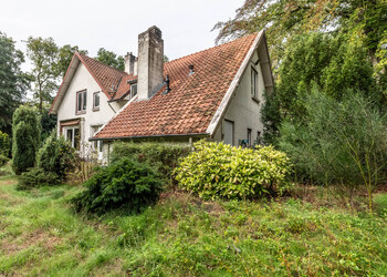 AERDENHOUT
